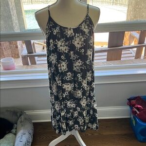 Floral Black and White Sleeveless Dress